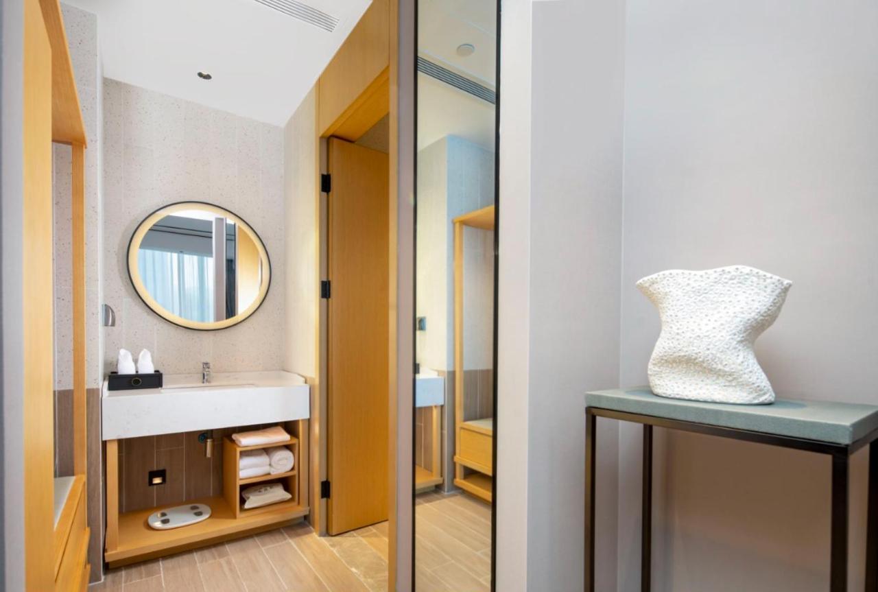 Hilton Garden Inn Shenzhen Baoan Huaide Exterior foto